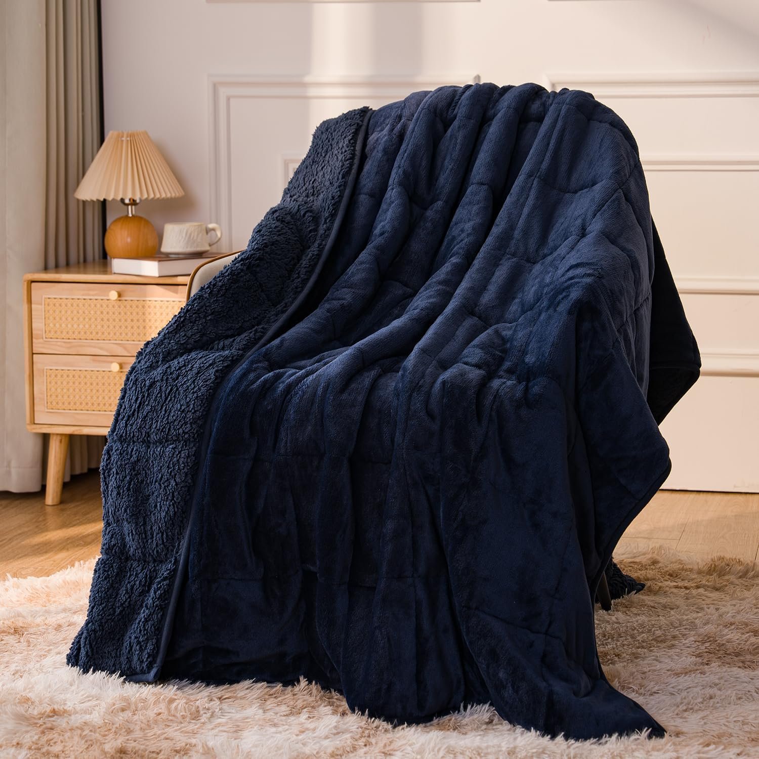 Sivio Weighted Blanket for Adult 15 lbs, Sherpa Heavy Blanket with Soft Flannel Reversible, Extra Warm Cozy Weighted Blanket, 60x80 Inches, Navy Blue