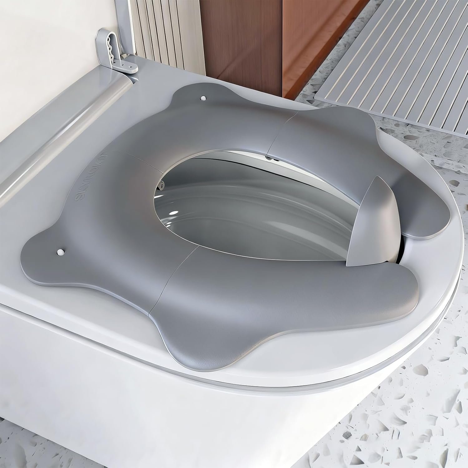 Foldable Travel Potty Seat for Toddler, Portable Toilet Training Seat for Kids on The Go, Fits Round & Oval Toilets with Non-Slip Base & Travel Bag for Car Airplane Essentials, Grey
