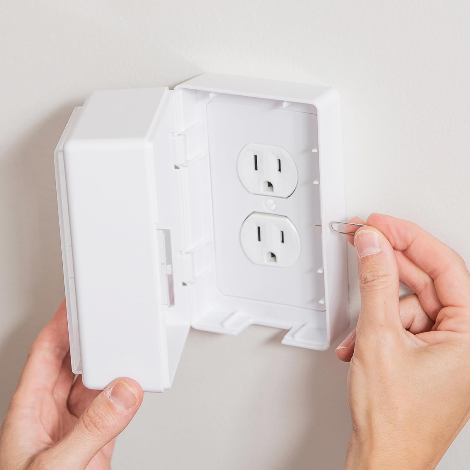 Outlet Cover Box Baby Proofing – Child Safety Outlet Protector Box for Plugs & Cords, Locking Childproof Plug Cover, Outlet Covers Baby Proofing Solution